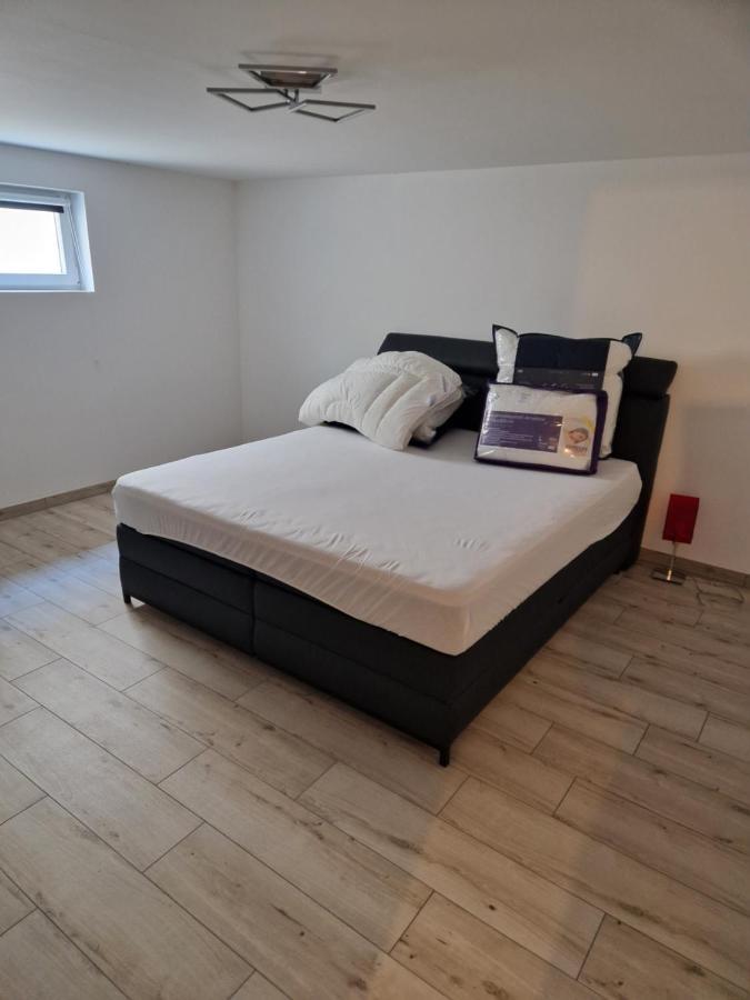 E&O Apartment Gilching Bagian luar foto